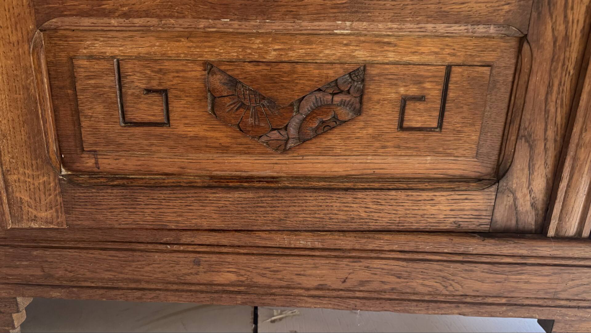 Armoires parisienne art deco