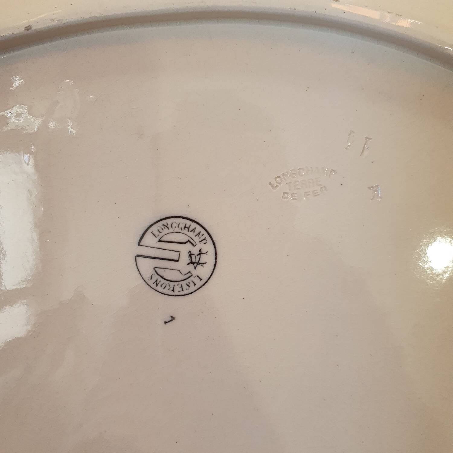 Plat oval Terre de Fer Longchamp Liserons