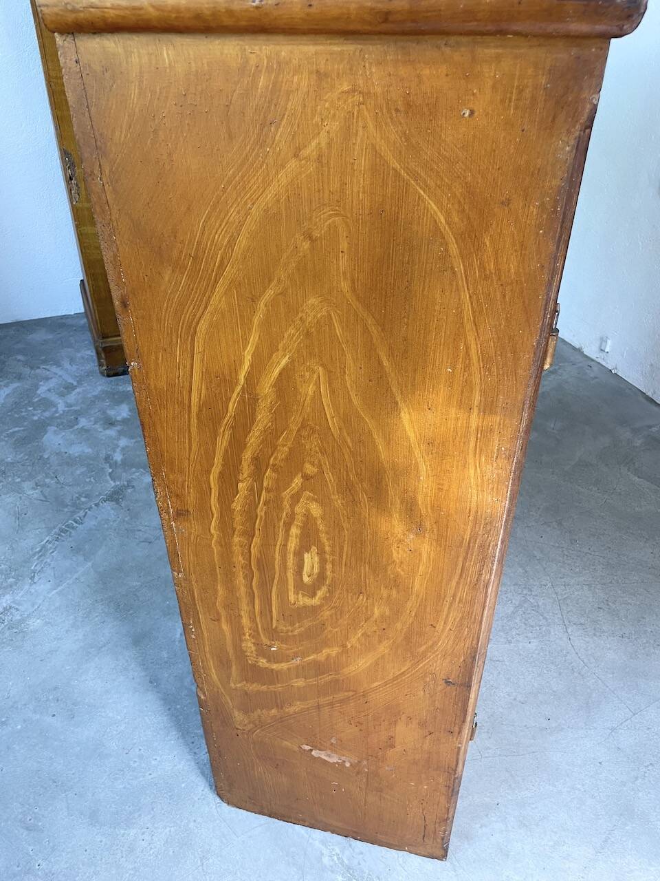 Two-body grocery cabinet, 1900