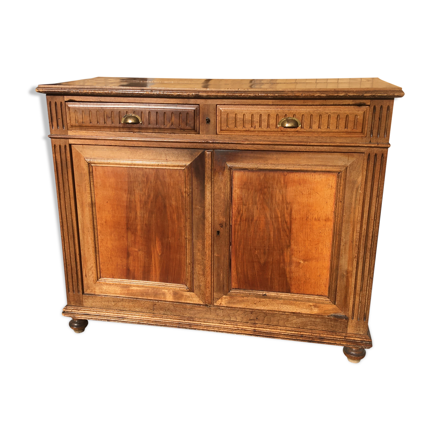 Old parisian buffet in fir