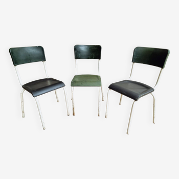 Ensemble de chaises vintage empilables chaises vert bakélite