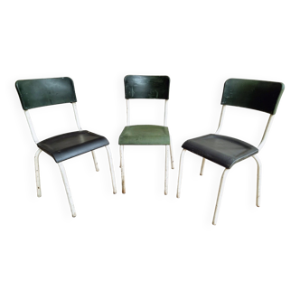 Ensemble de chaises vintage empilables chaises vert bakélite