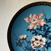 Coupe japonaise du XIXe siècle en émaux cloisonnés