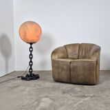 Brutalist iron chain and fiberglass floor lamp, Netherlands 1960s