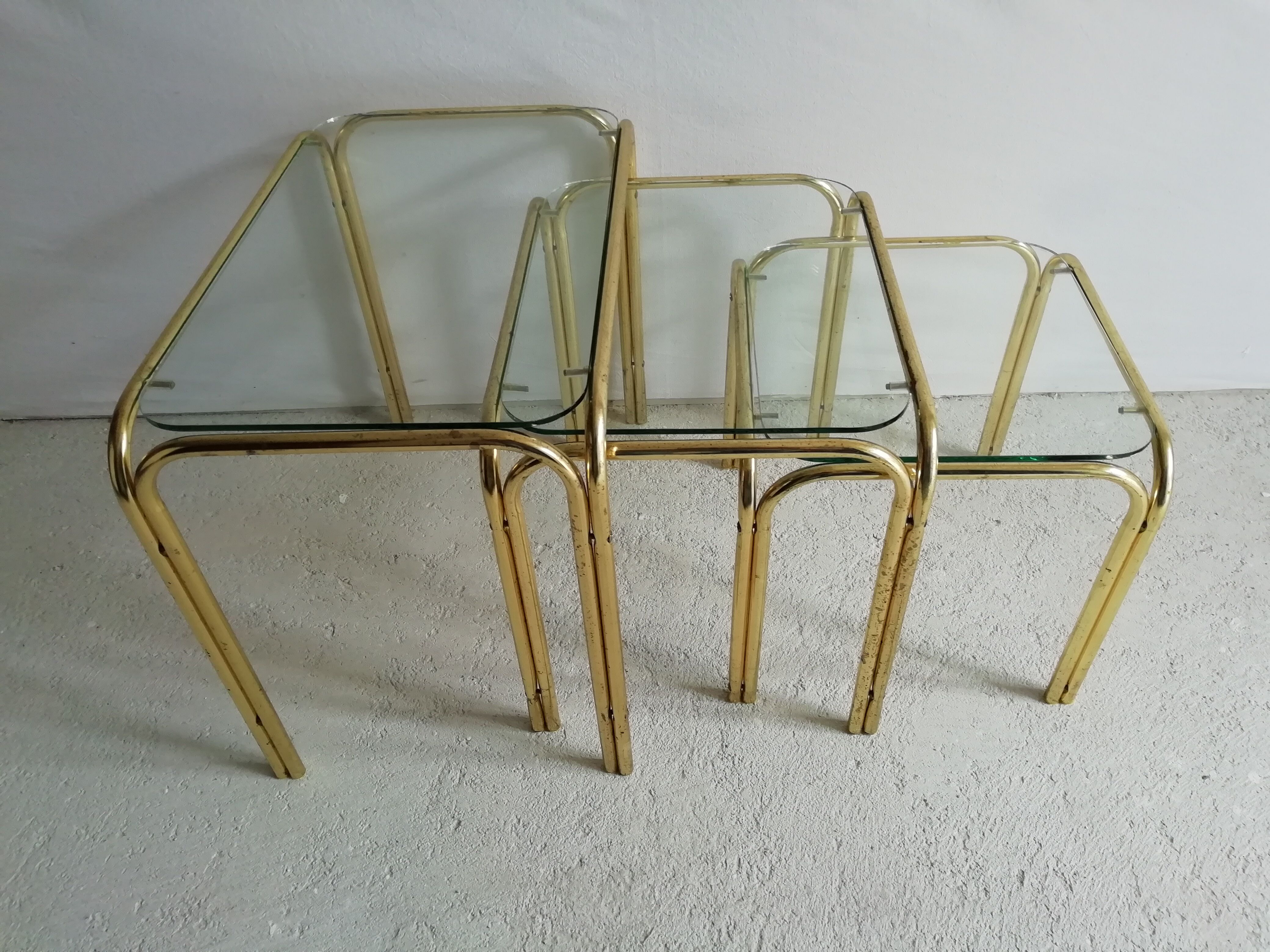 Tables gigognes vintage