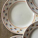 8 Creil Montereau dessert plates