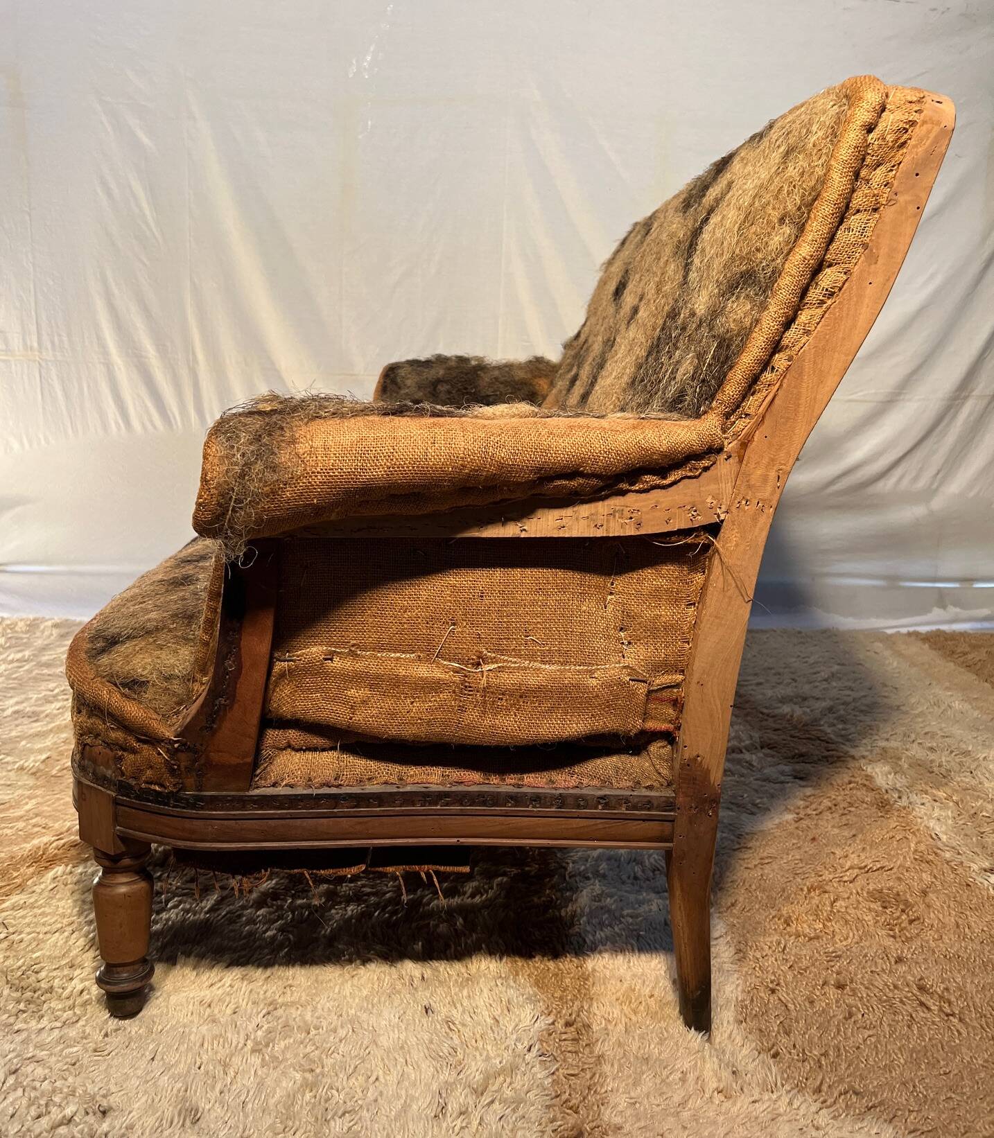 19th century Louis Philippe 3-seater sofa in walnut, ready to upholster