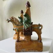 Tuile faitière équestre terre cuite époque Ming