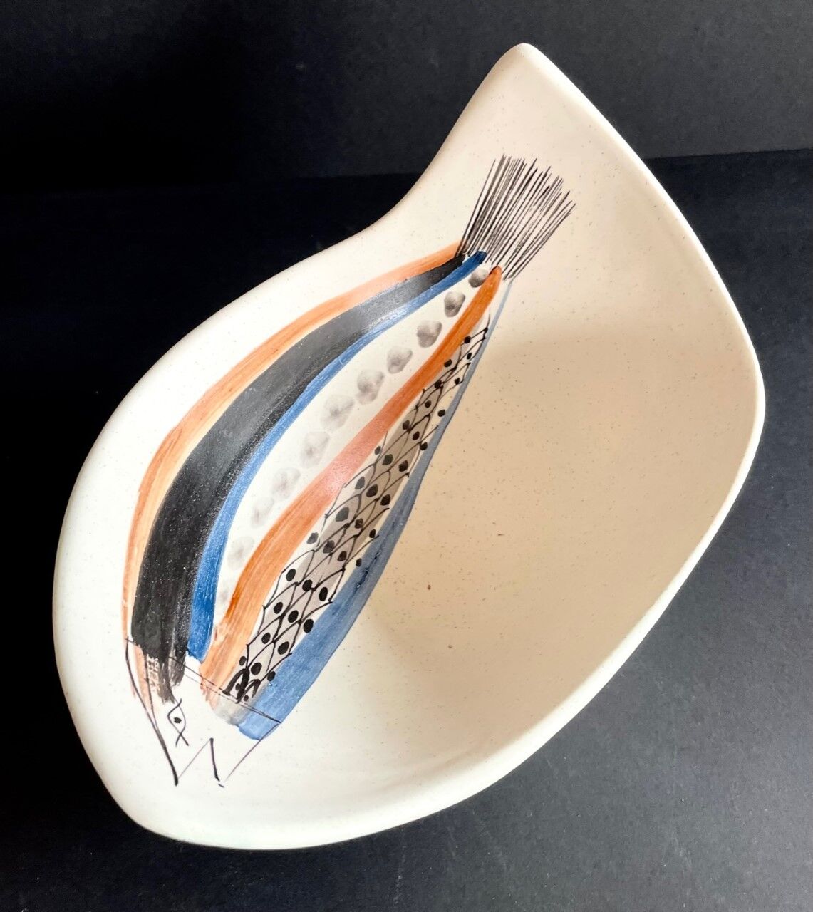 Earthenware "fish" cut by roger capron vallauris