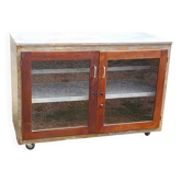 Glass cabinet