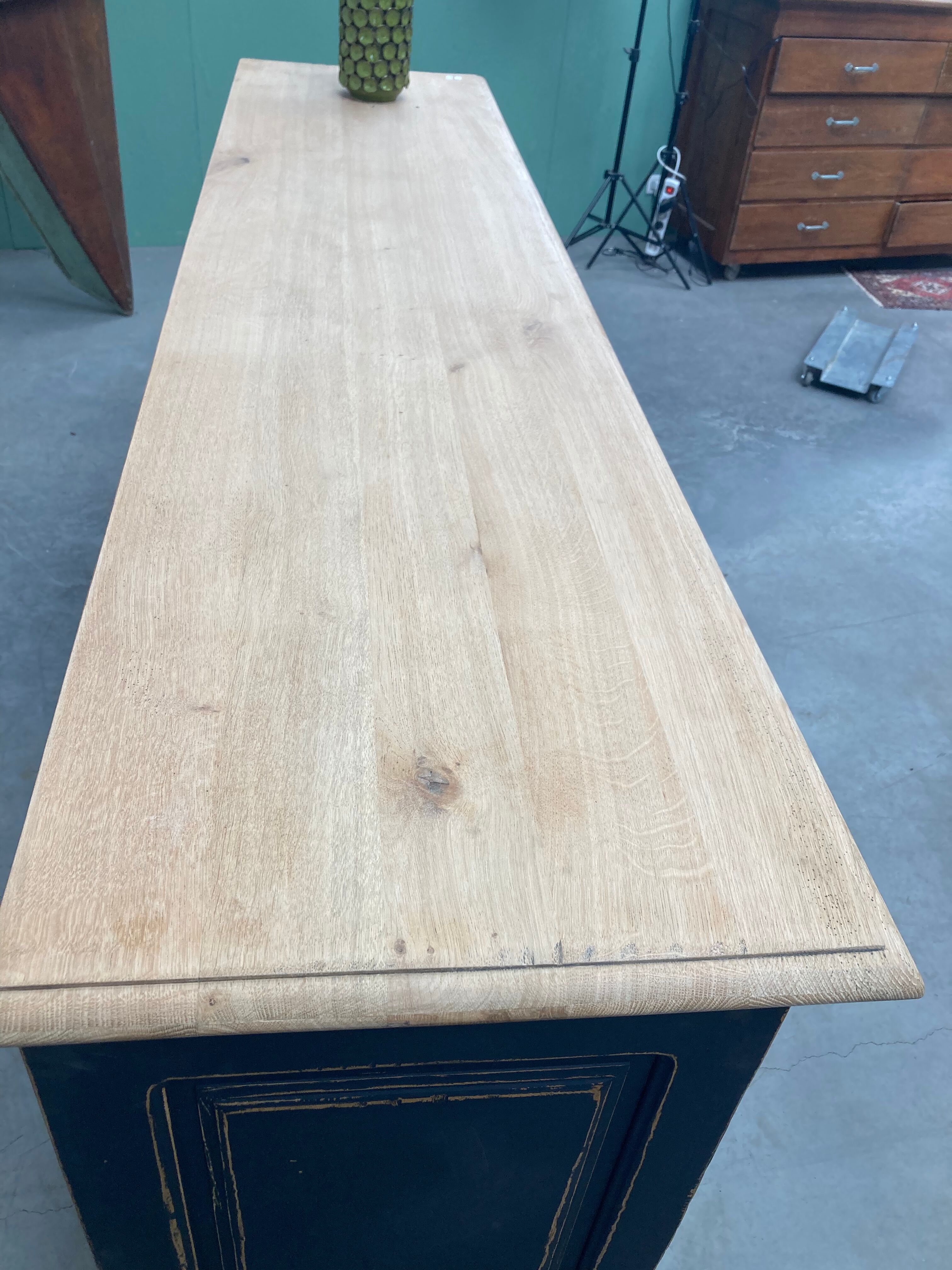 Old cabinet 4 doors 2 drawers in solid oak