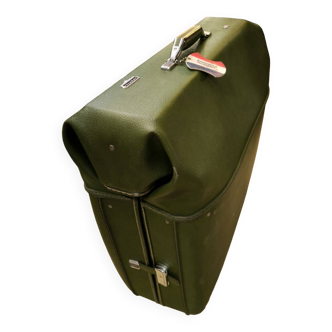 Tiara model suitcase from Améric Tourister 1960