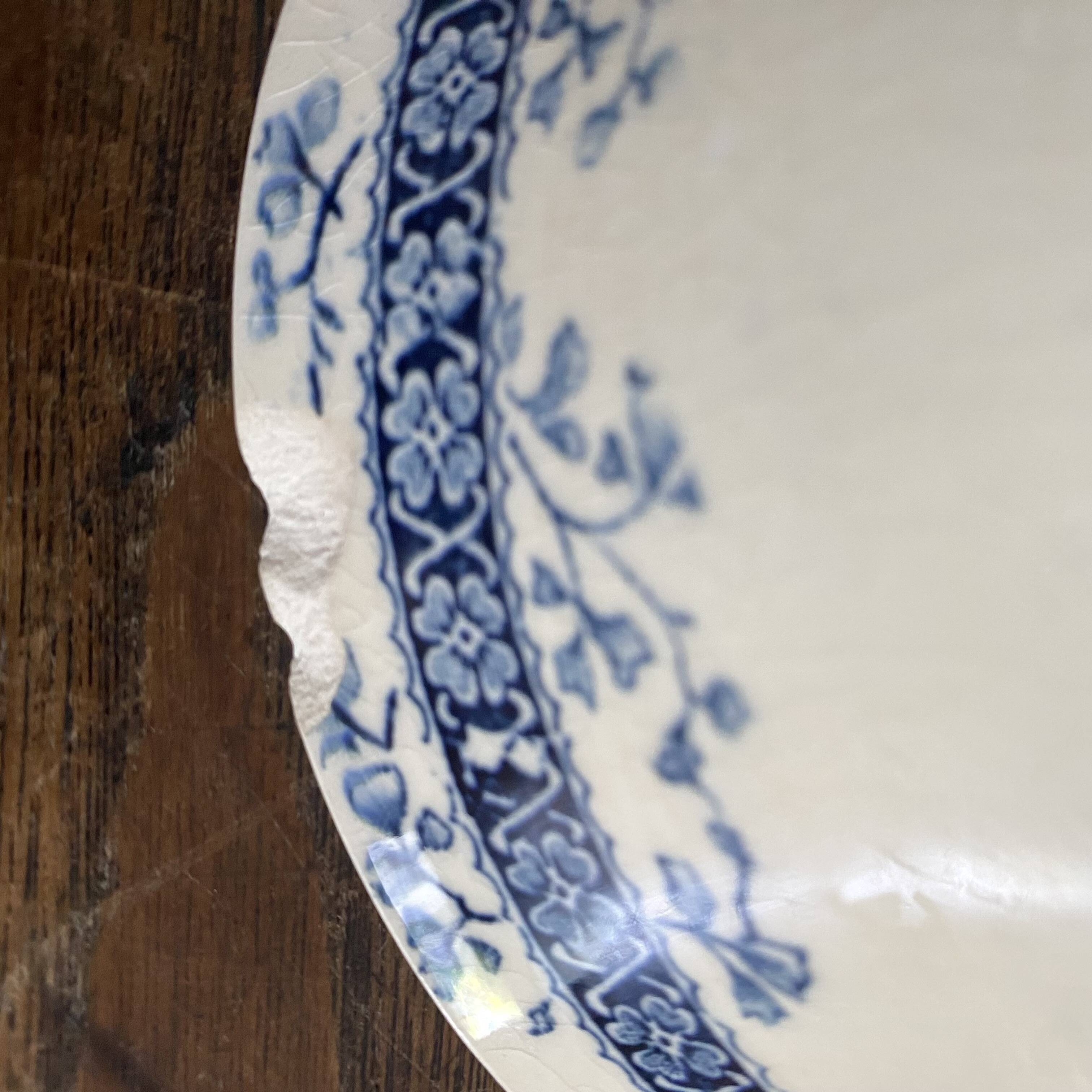 Gien Mireille ironstone bowl