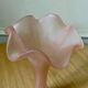 Vase en verre poli rose