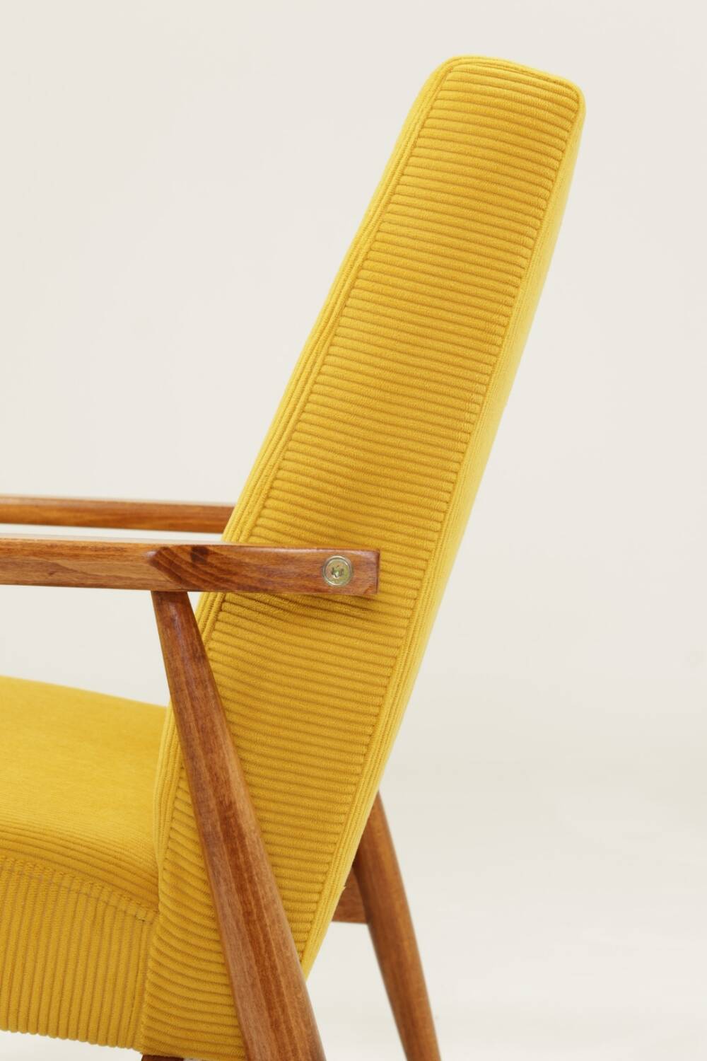 Fauteuil vintage jaune velours côtelé Scandinavian design by H.Lis