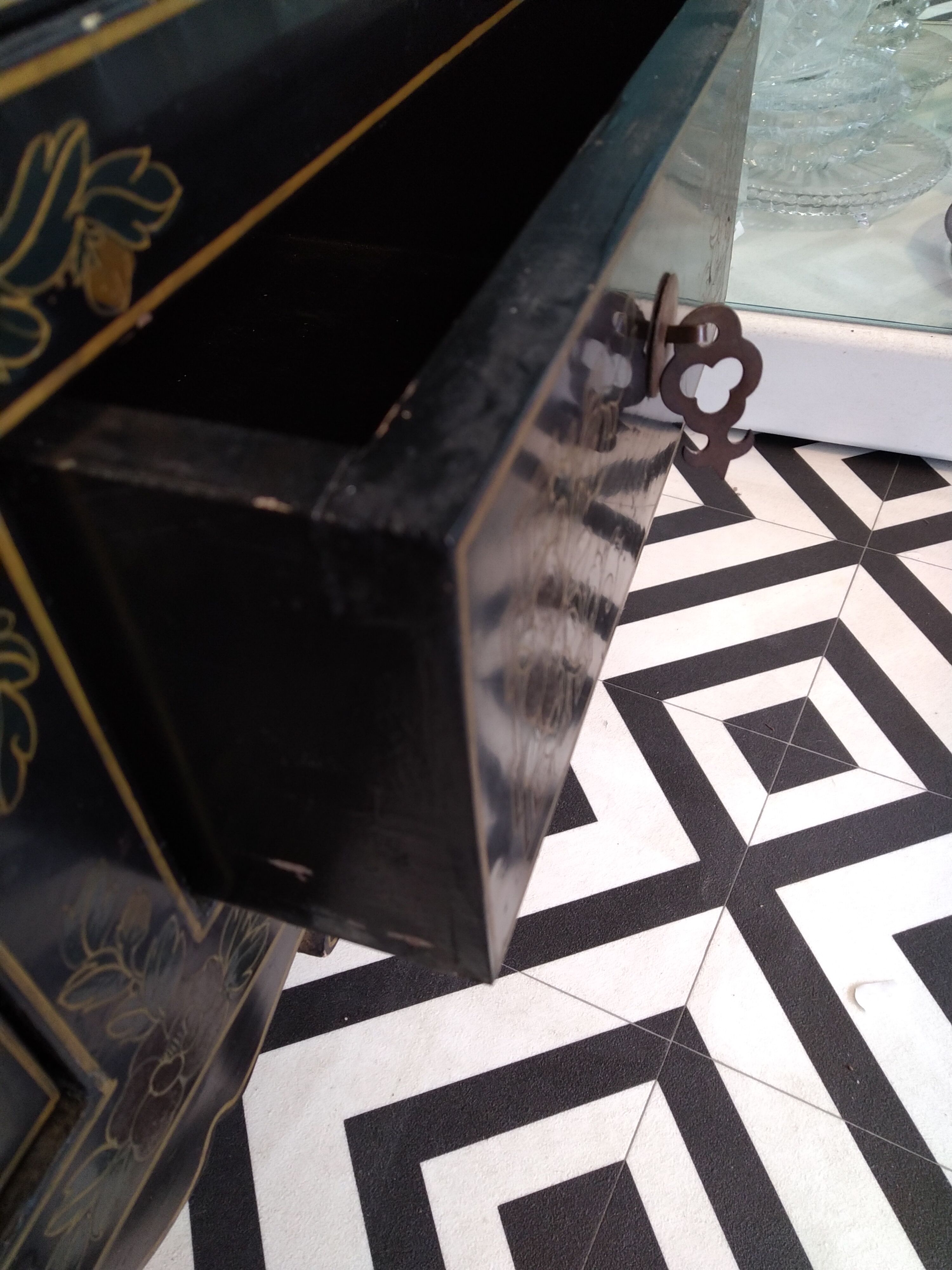 Chinese buffet decorating hard stones