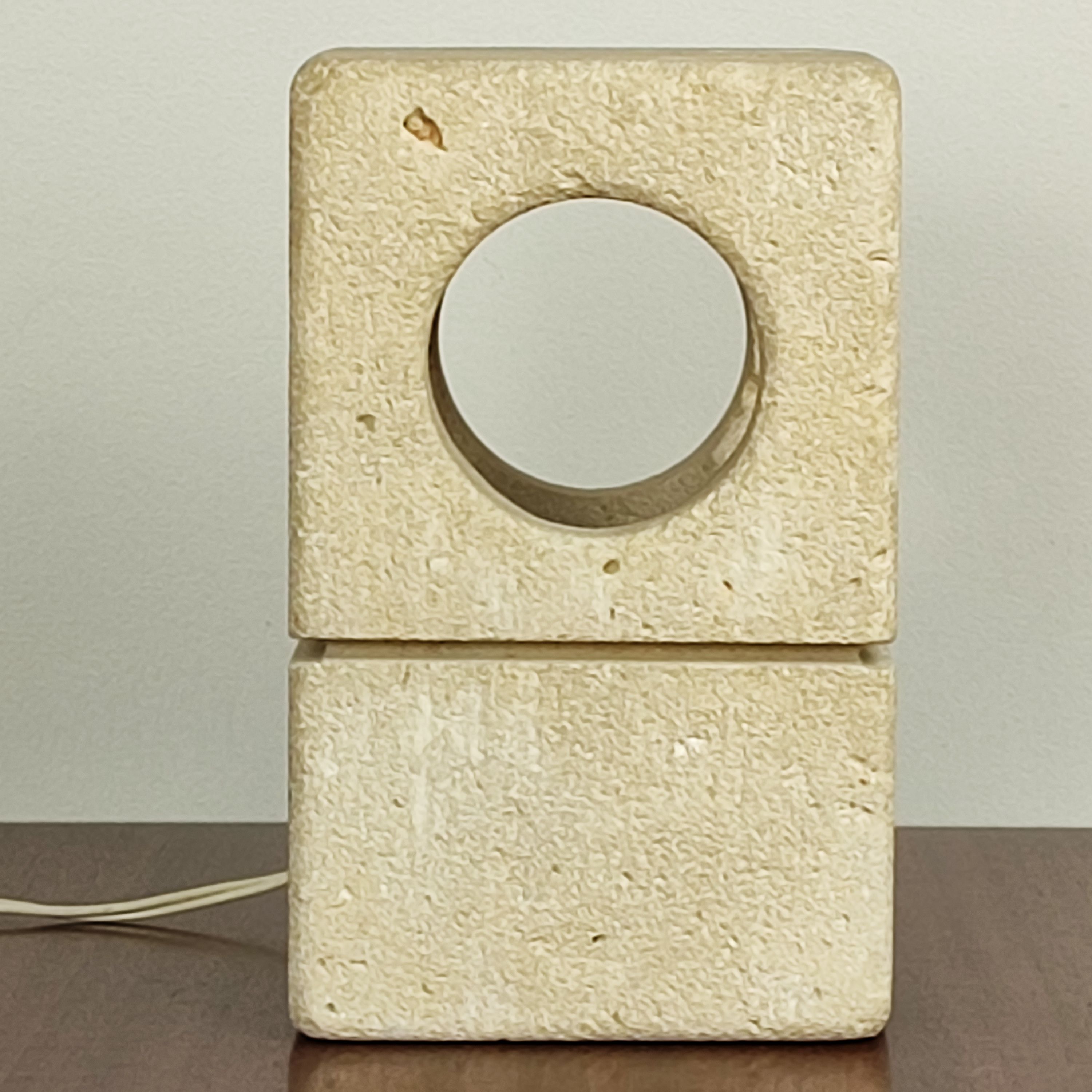 Lampe en pierre