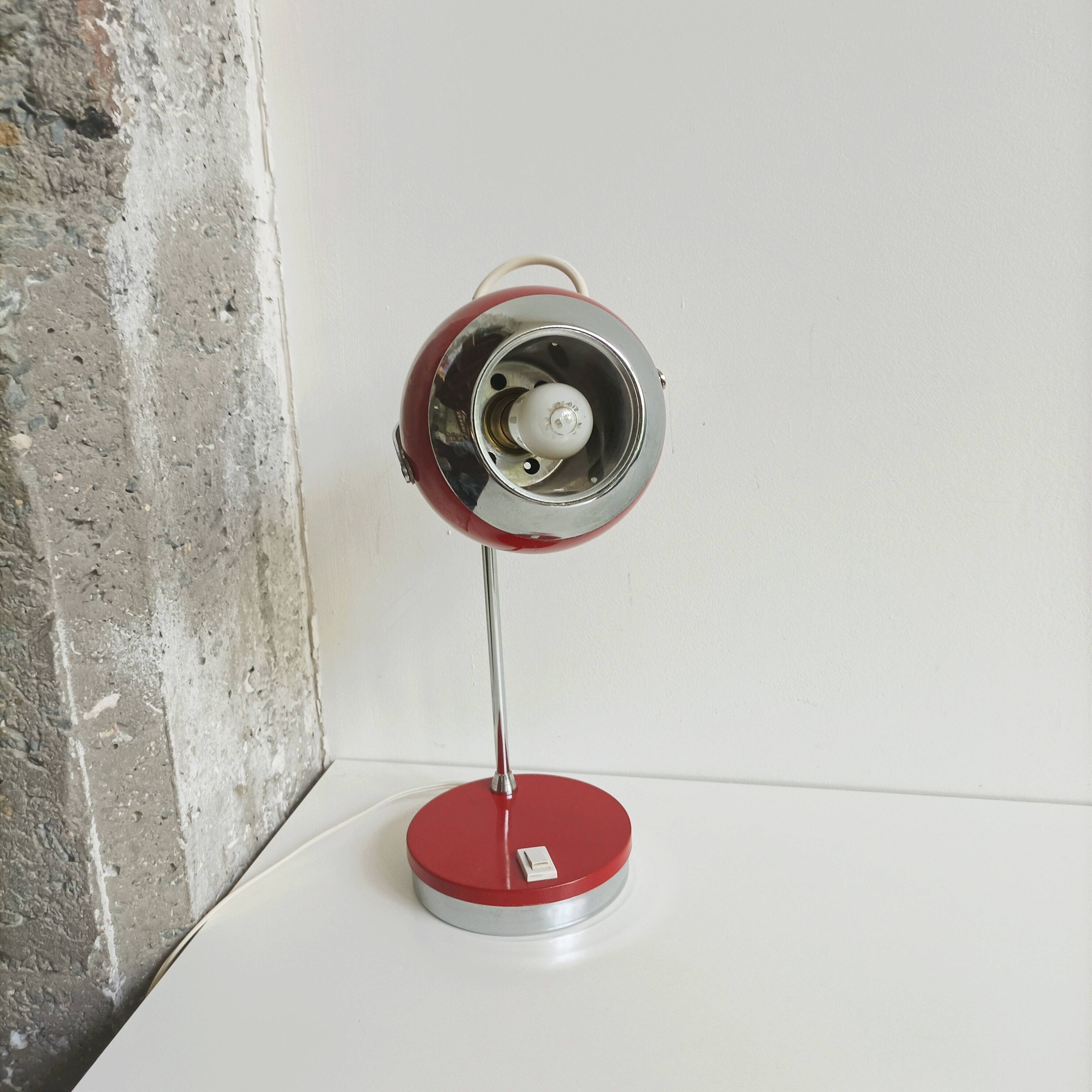 Eyeball lamp in lacquered and chromed metal