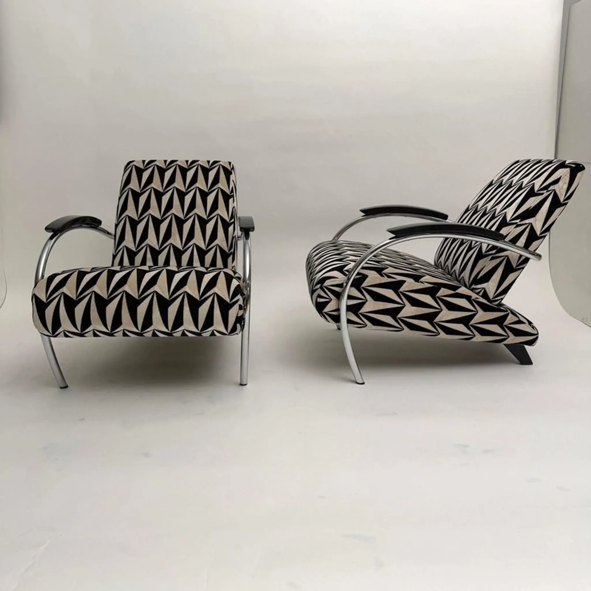 Tubular steel armchairs  by Gelderland, Netherlands, 1990, set of 2