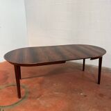 Ole HALD round table model "33" with double extension Denmark 1960