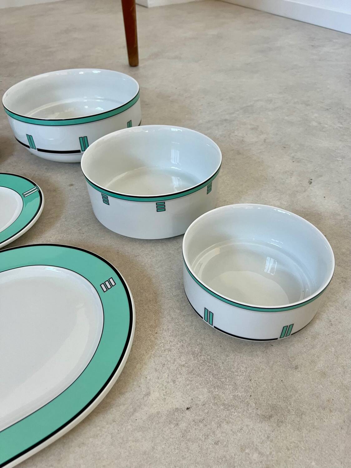 Vintage 72-piece tableware set Arzberg model Cult Focus postmodern bauhaus style