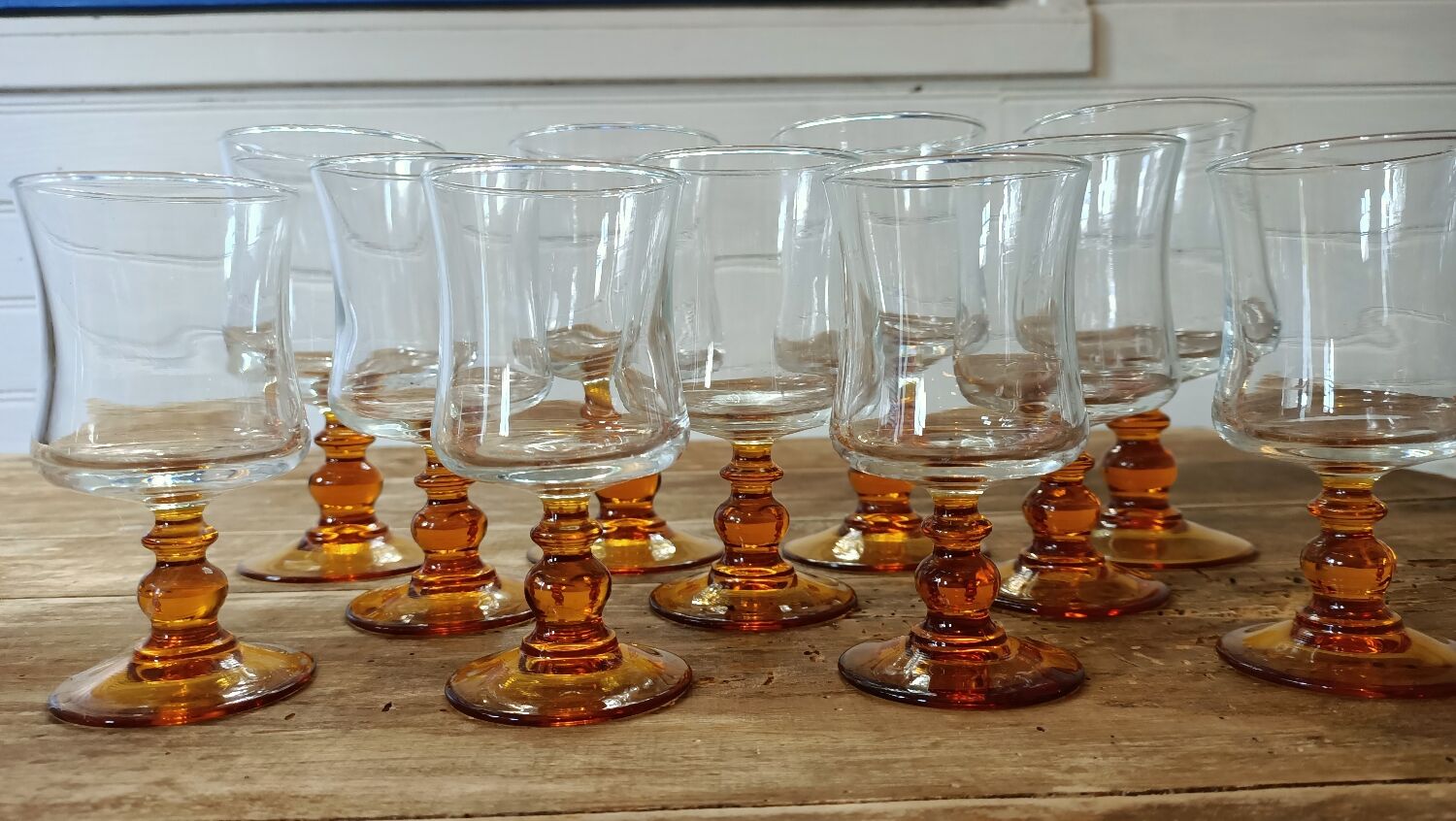 8 amber foot glasses