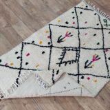 Handmade wool Berber rug 172 X 110 CM