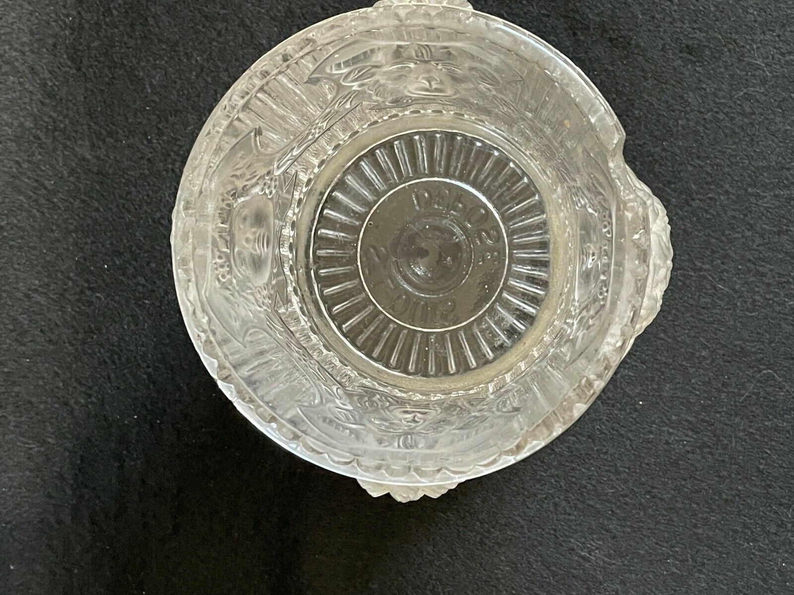 Candy pot in molded crystal St Louis Bacchus