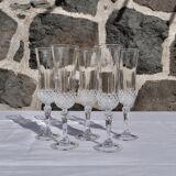 Set de 5 flûtes à champagne en verre taillé