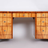 Bureau biedermeier du 19ème siècle - fabriqué en tchéquie des années 1830