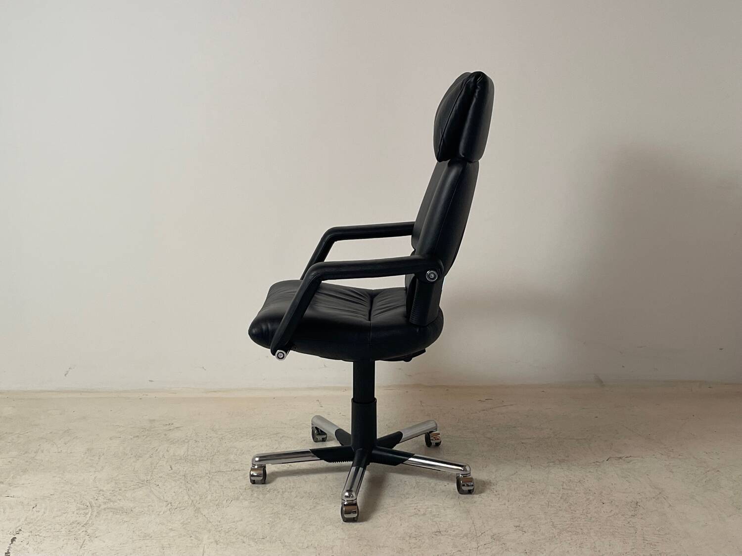 Vitra Mario Bellini office chair