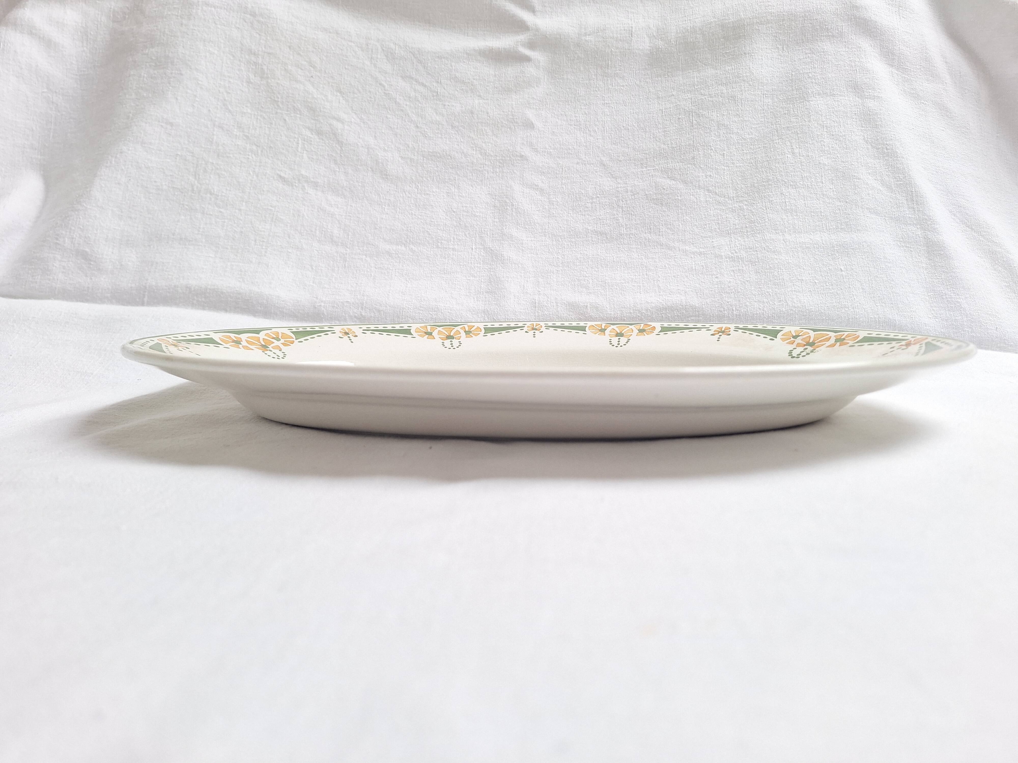 Oval plate Longwy Art Deco