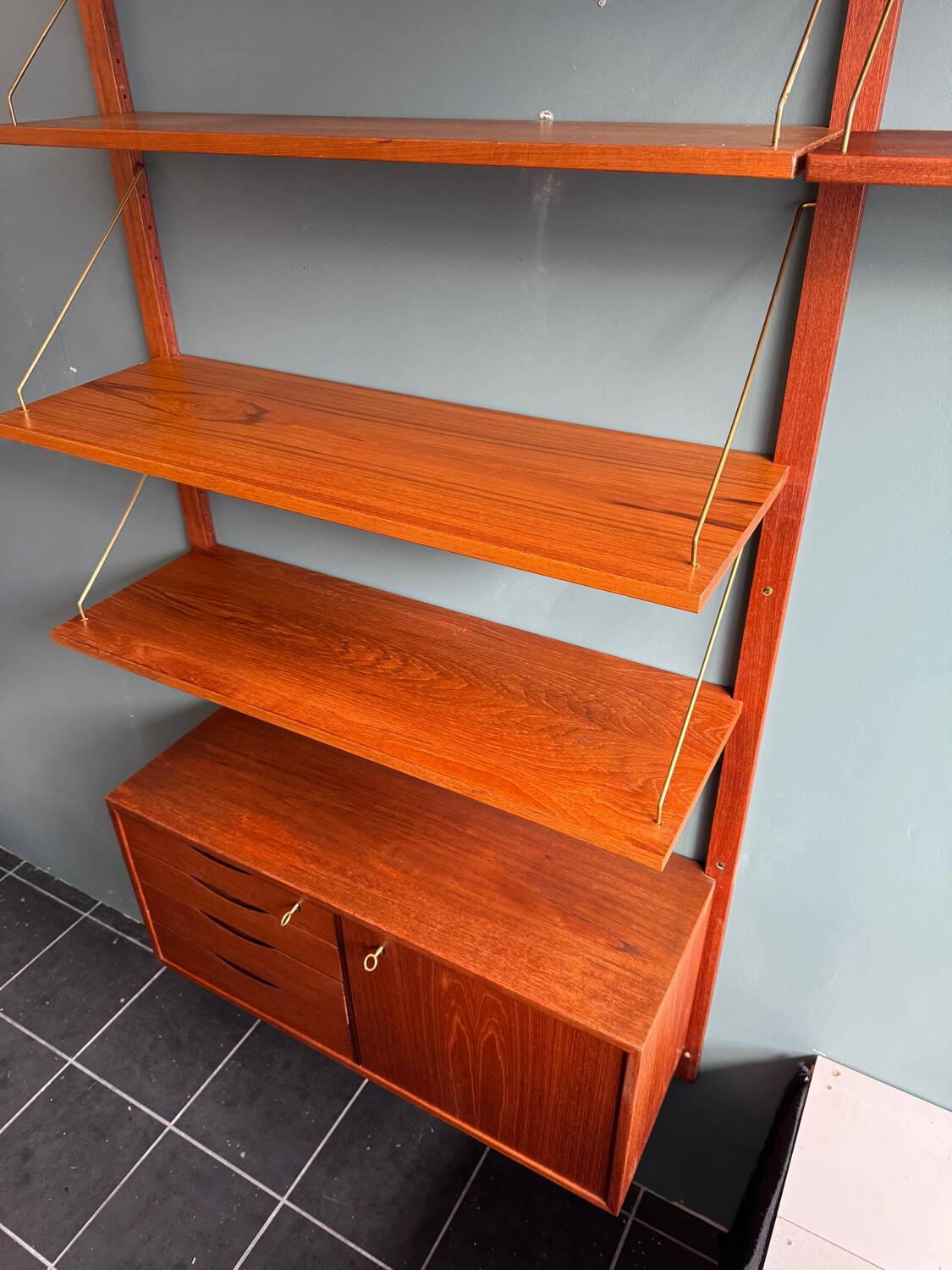 Unité murale modulaire en teck vintage scandinave “Veggen De Luxe”, Norvège