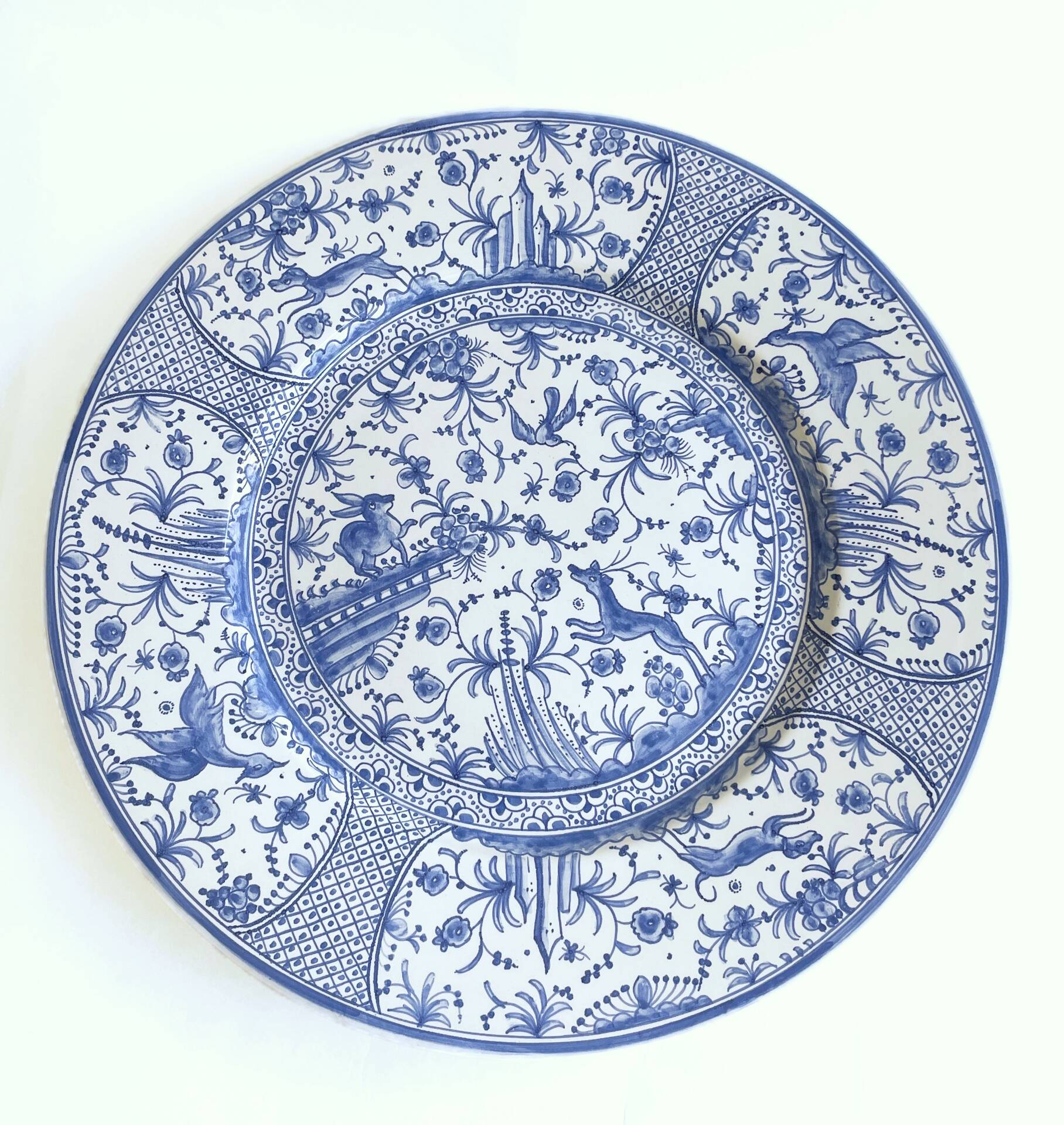 Plat de service en céramique de Coimbra peint à la main