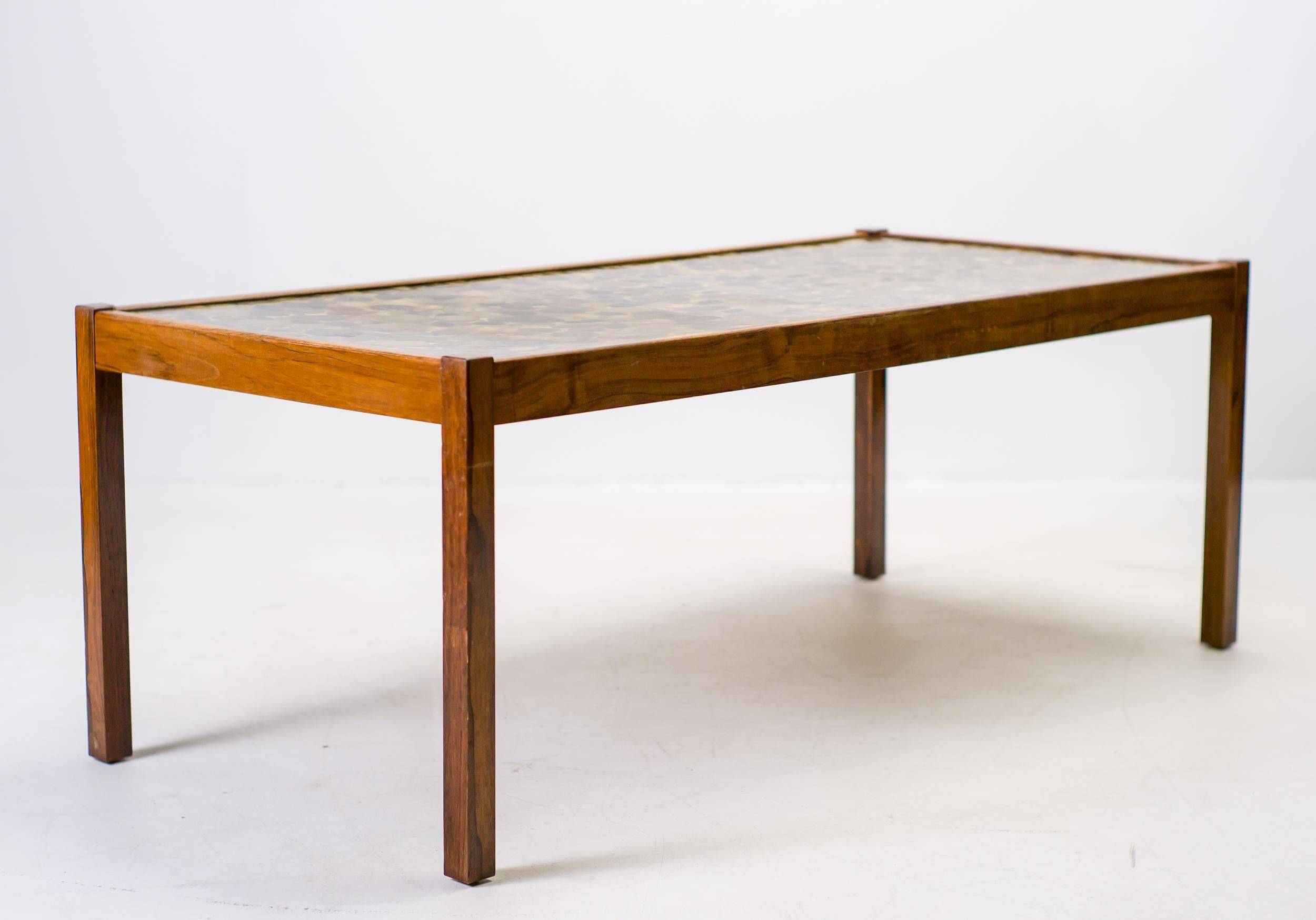 Table basse unique Pebbles d'Ib Kofod-Larsen