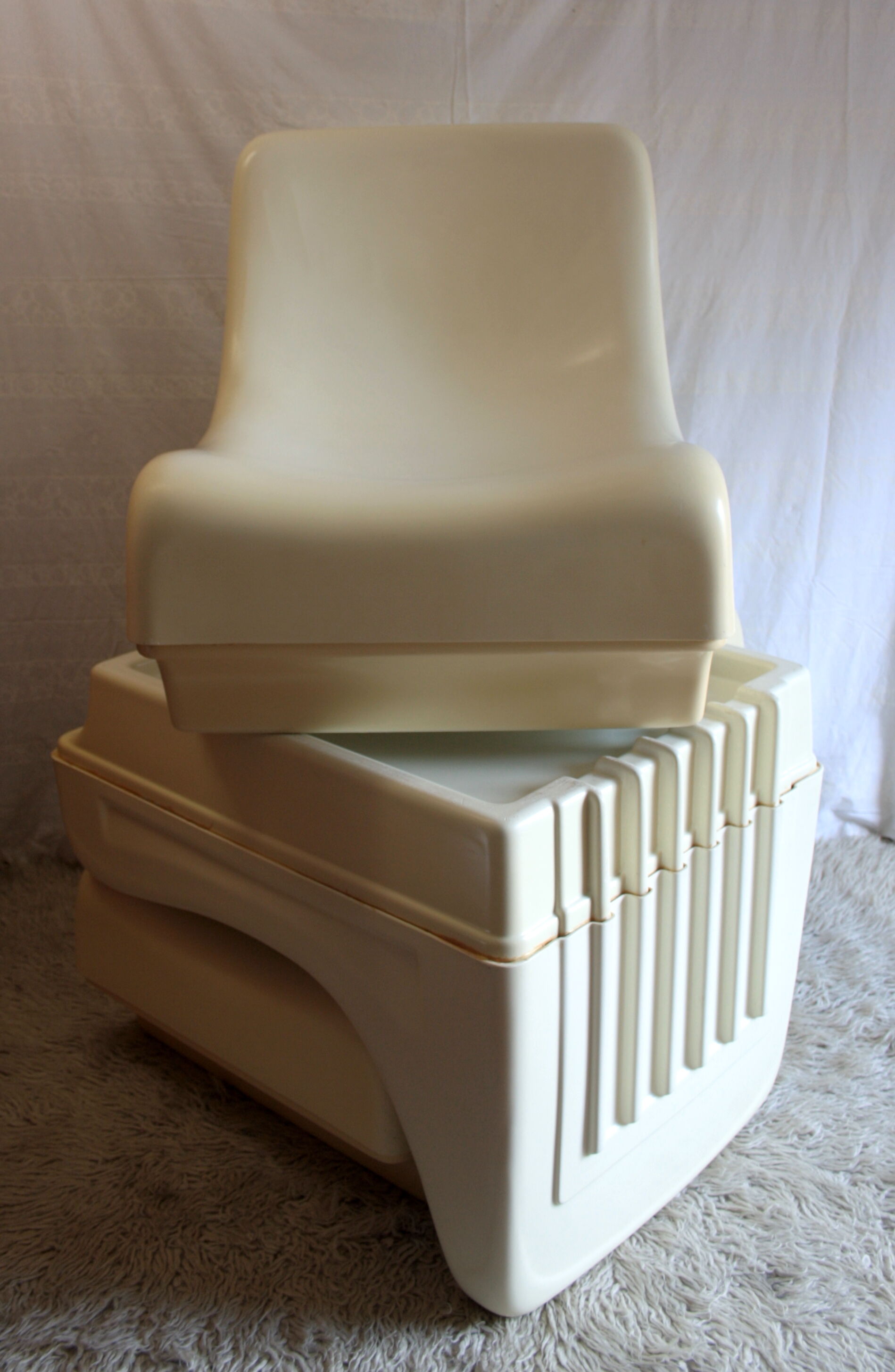 Space Age design chairs - circa 70