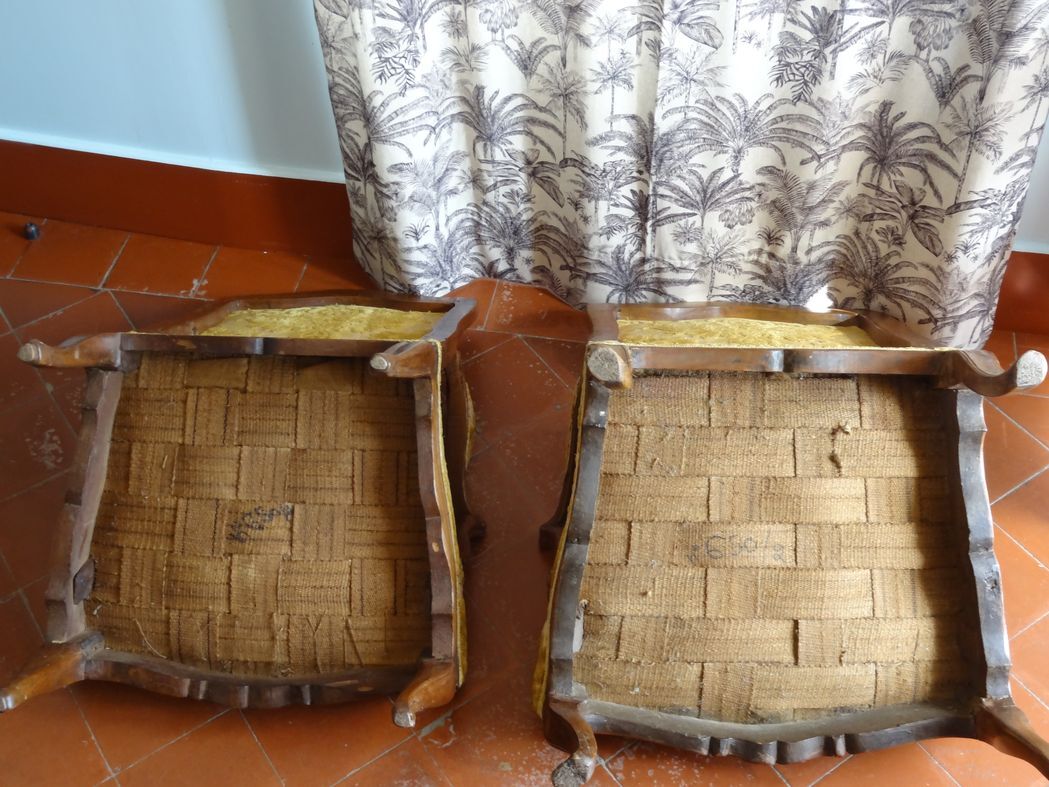 Counterpart of Louis XV period armchairs called "A la Reine"