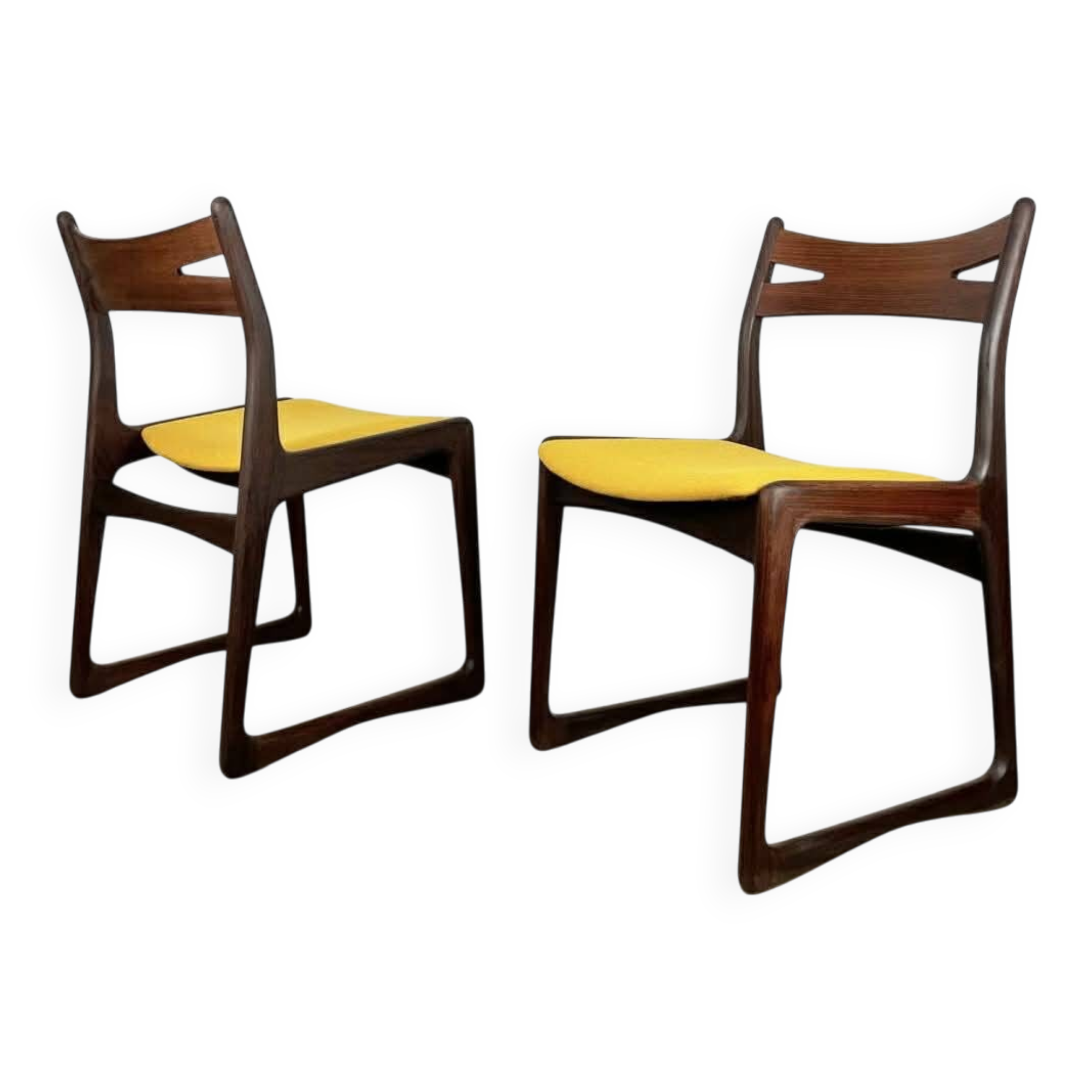 Pair of Danish Scandinavian chairs in rosewood, 1960s.
