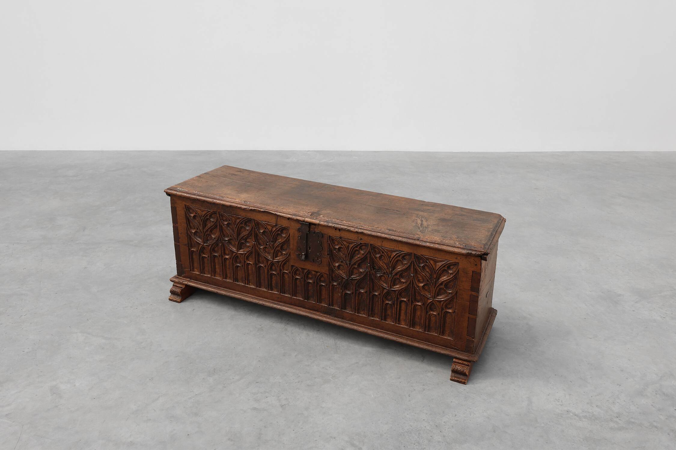 Rare Large Gothic 16th century carved solid oak chest, France