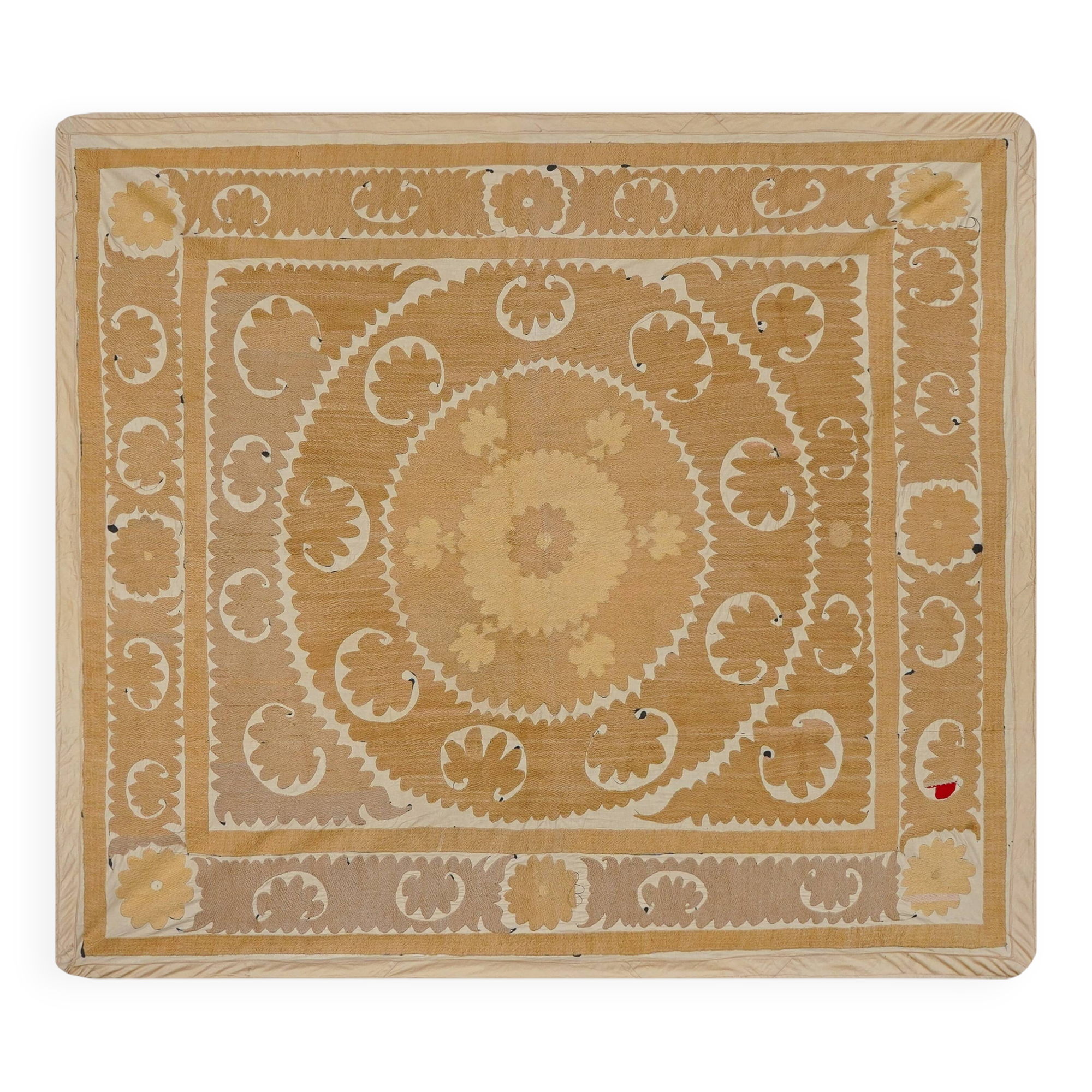 Vintage Turkish rug, hand-knotted, 129x146 cm.