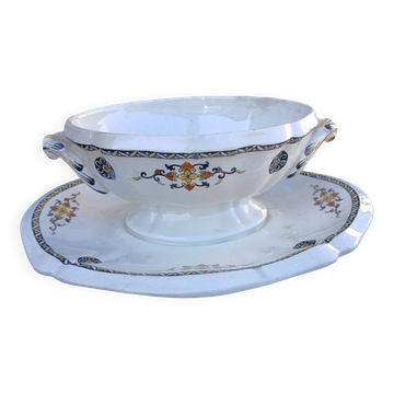 Antique sauce boat from Gien
