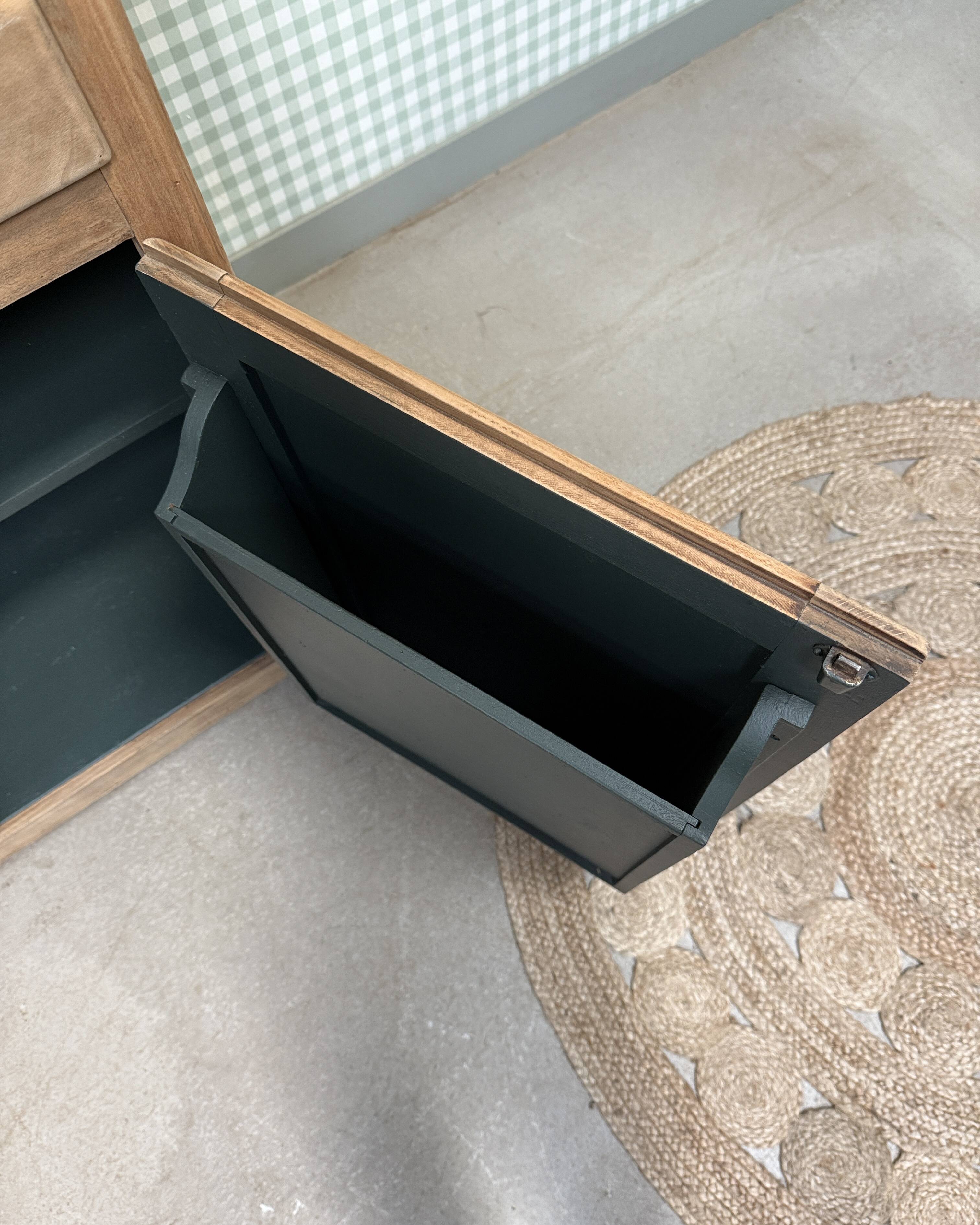 Vintage wardrobe (renovated)