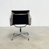EA108 desk chair by Charles & Ray Eames for Vitra