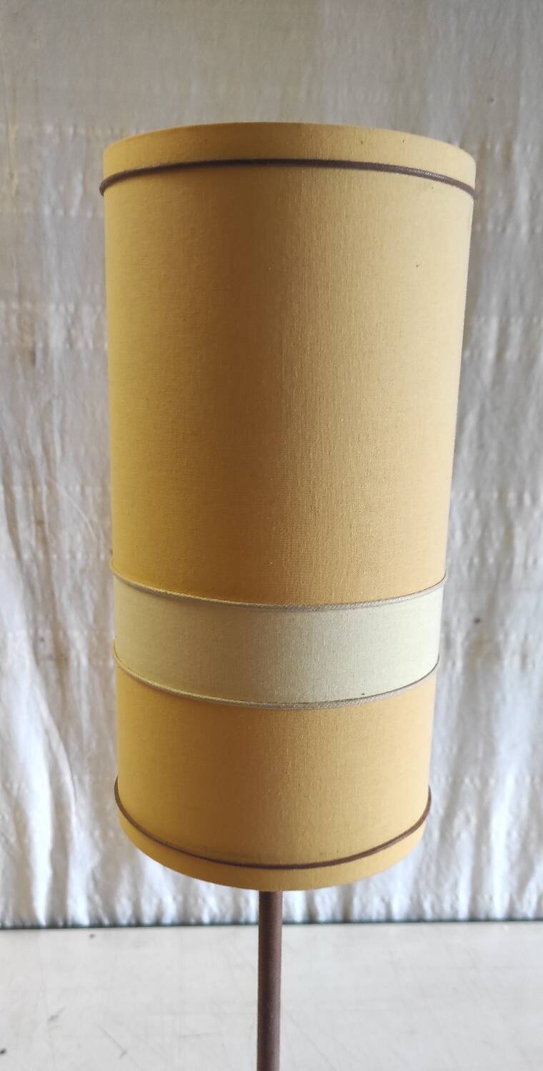 Scandinavian style table lamp in wood and rope - mid 20th century.