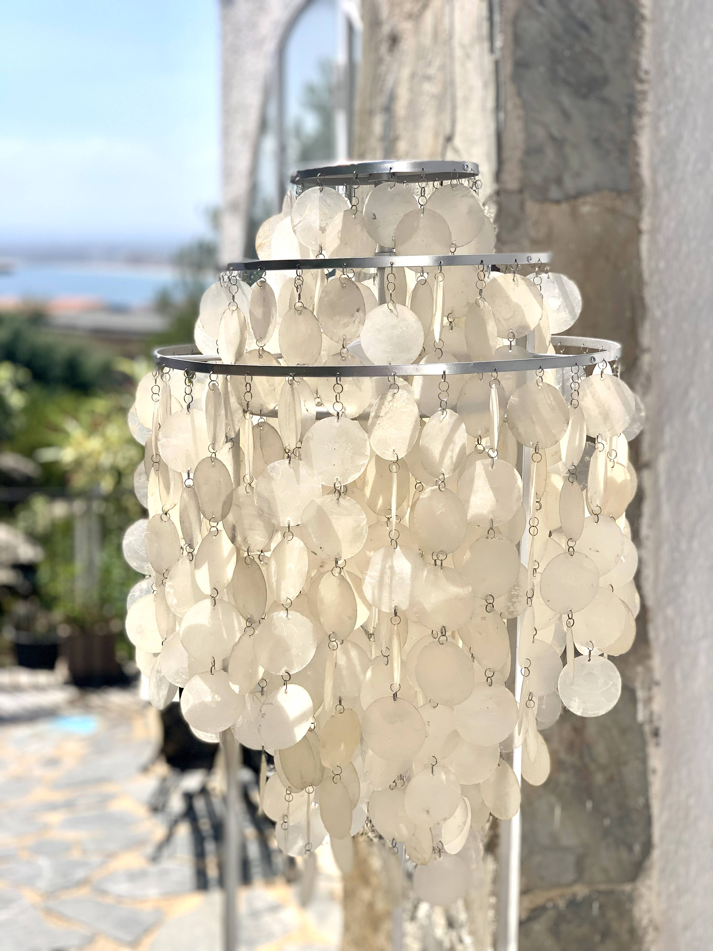 Lampadaire des années 60 en pampilles de nacre