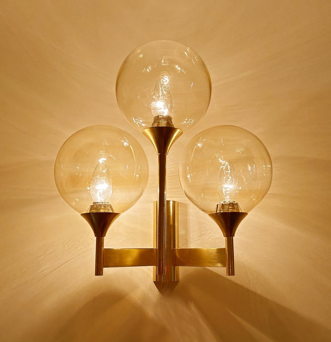 Large vintage glass sconce from Sciolari