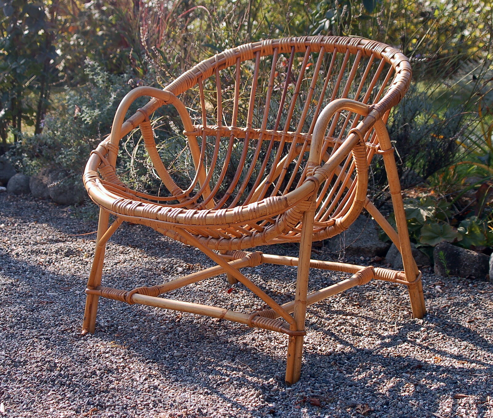 Rattan armchair 60