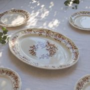 Plat ovale du XIXe siècle en terre de fer signé Longchamp "Liserons"