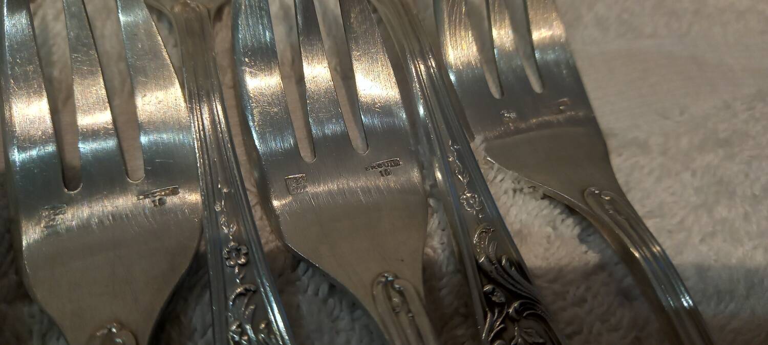 12 silver plated cake forks, Ercuis LXV 29, 14.4cm