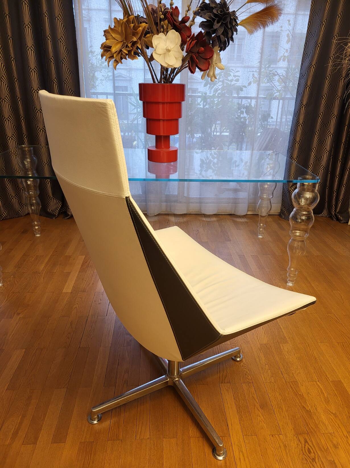 Kastel Kayak armchair in white leather, Modern Italy